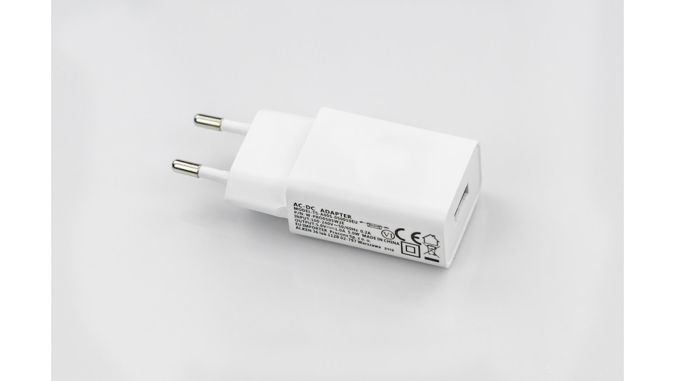 Zasilacz impulsowy 5V 1A 5W wyjście USB W-PRO0505W2E