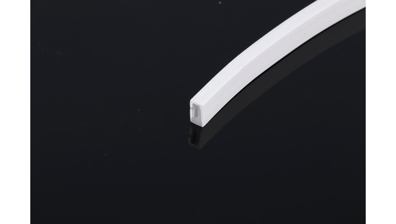 Koszulka silikonowa PRO SLIM SIDE 4mm ML
