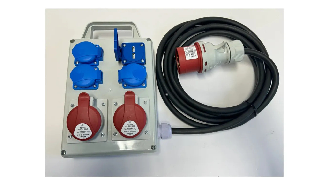 Rozdzielnica elektryczna CEE 32A 16A 3x230V 2xUSB IP44 niezabezpieczony kabel USB 5m 5x4