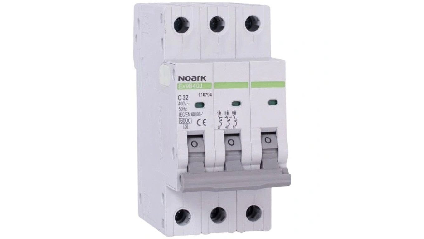 Wyłącznik nadprądowy S bezpiecznik 3-fazowy C32 (C 32A) 3-biegunowy 3P (400V AC) 2,25 modułu SLIM NOARK